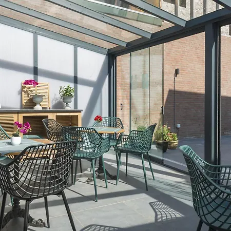 Petite With Wifi, Ac, And Shared Kitchen *