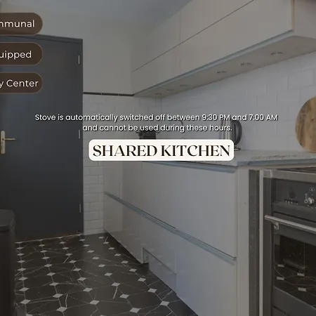 Petite With Wifi, Ac, And Shared Kitchen Apartman *