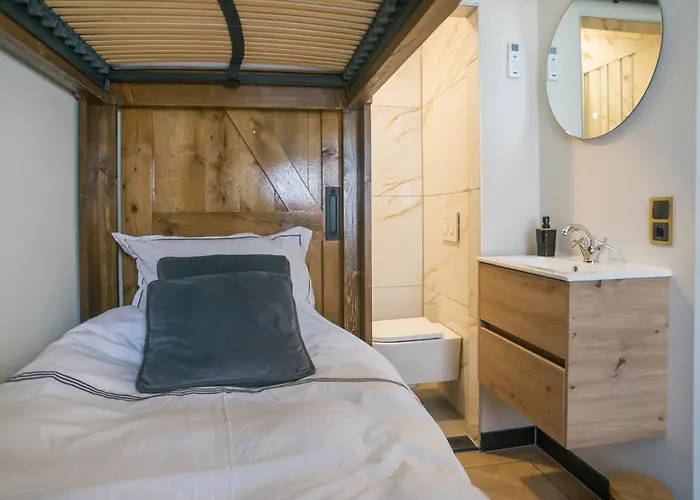 Petite With Wifi, Ac, And Shared Kitchen Apartment Tilburg