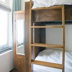 Petite With Wifi, Ac, And Shared Kitchen