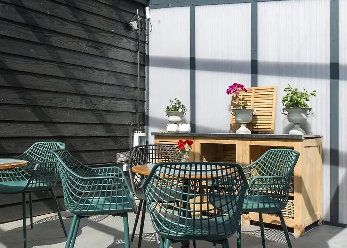 Petite With Wifi, Ac, And Shared Kitchen * Tilburgo